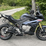 BMW S1000XR