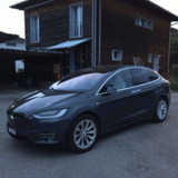 Tesla Model X 90D (Automat)