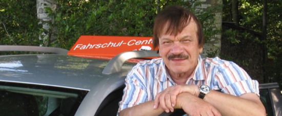 Heinz&nbsp;Schüpbach - Auto- und Motorradfahrschule Heinz Schüpbach